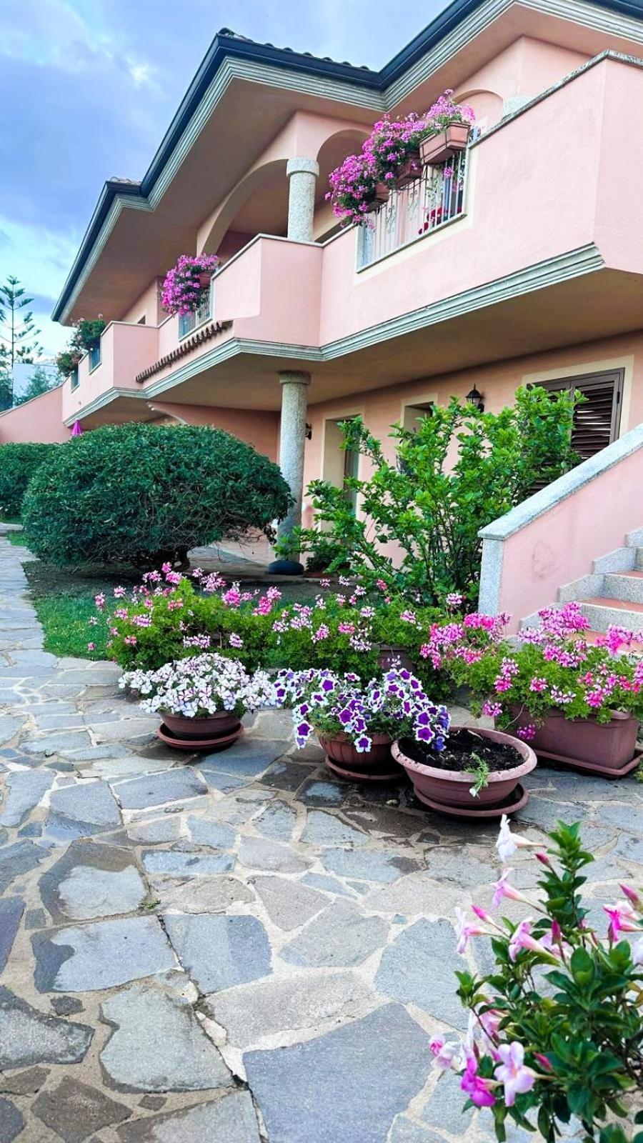 Stella Marina Apartment Olbia Exterior photo